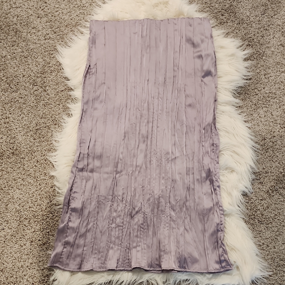 H&M Pleated Midi Skirt